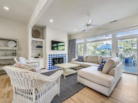 Living Room at 6 Ruddy Turnstone