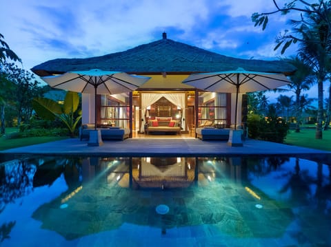 Front of property - evening/night