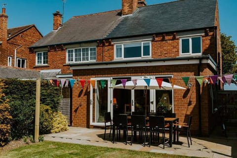 Back of garden with outdoor furniture