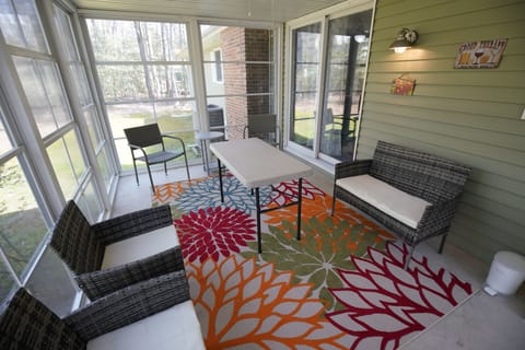 Fold out table available for seafood boils, etc.