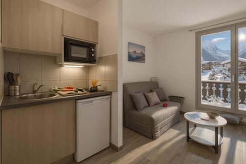 Living and dining room