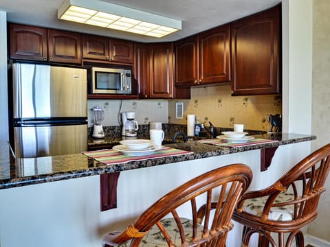 Breakfast bar for additional seating