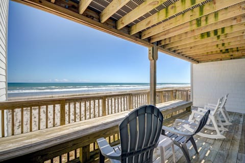 Oceanfront Deck