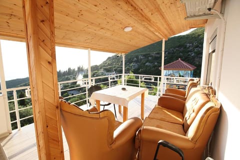 Apartment, Balcony | Soundproofing, free WiFi, bed sheets