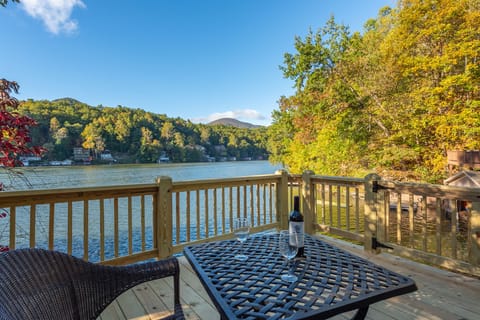 The aptly-named Lake Lured Away will draw you in with its picturesque year-round views of the lake & surrounding mountains!