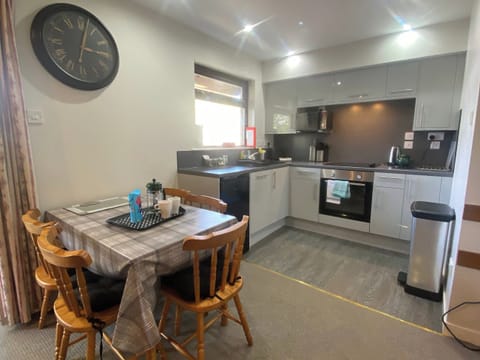 Kitchen/diner | Bach - Puffin, Oban