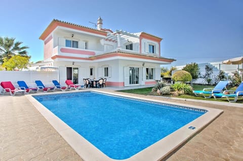 Villa Rosa image