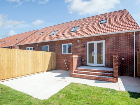 Exterior | 5 Dawson Park - Dawson Holiday Homes, Mablethorpe