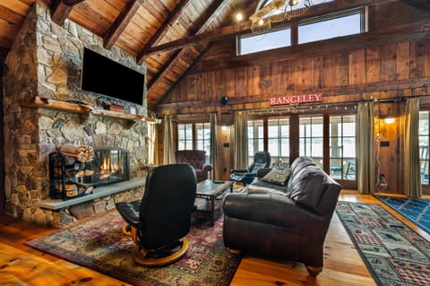 Welcome to Bishop Lake House!