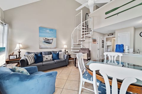 Welcome to Grand Beach Resort 407!