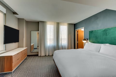 In-room safe, blackout drapes, iron/ironing board