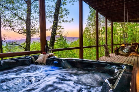 The day’s hikes end here in this soothing hot tub with Mountain Views.