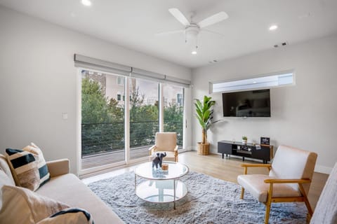 Spacious living area