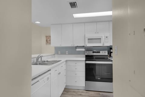 fully furnished and functional kitchen