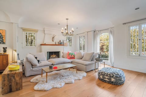 Bright living room full of natural light