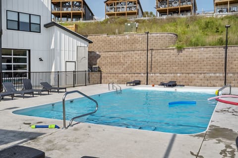 Outdoor community pool!