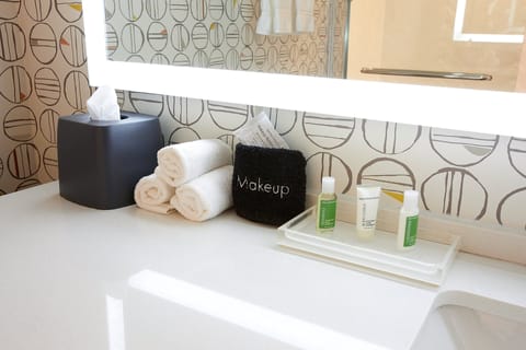 Blackout drapes, iron/ironing board, free cribs/infant beds, free WiFi