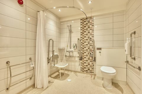 Standard Double Room, Roll-in Shower | Accessible bathroom