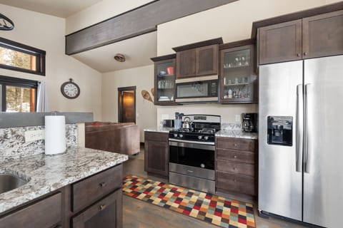 Fully Stocked Kitchen