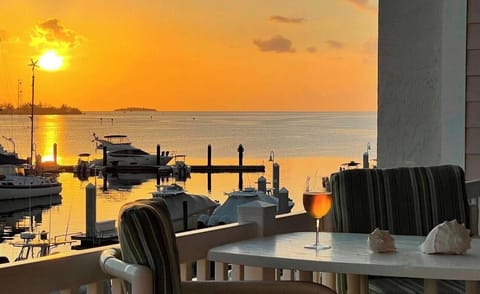 Your front row seat to SUNSETS