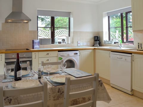 Kitchen/diner | Gulls Nest, Blakeney
