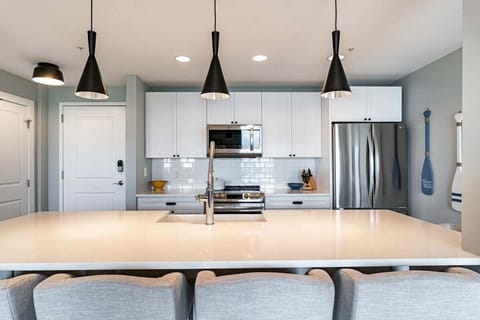 Large Kitchen Island with 6 Bar Stools