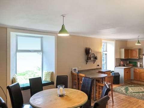 Kitchen/diner | Ballygroggan Farmhouse - Ballygroggan Farm, Machrihanish, near Campbeltown