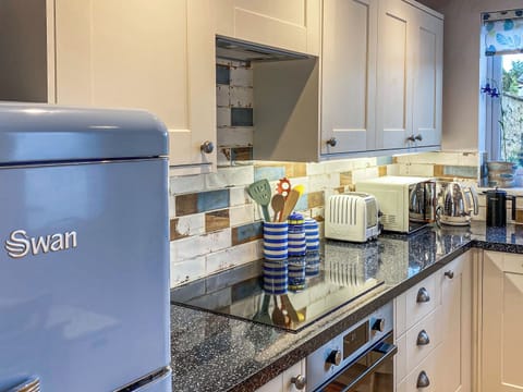Kitchen/diner | Bluebell House, Tenby