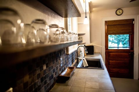 Photo credit:@merryhillandco