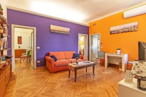Welcome to Paolo and Carlotta's Home !!