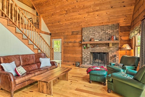 Landrum Vacation Rental Cabin | 4BR | 3BA | Step-Free Access
