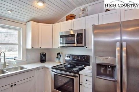 Well stocked kitchen if you choose to eat in.