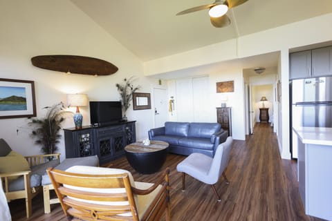From the lanai looking back towards the  master bedroom.