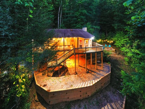 Welcome to River Retreat Cabin! You'll have full access to the entire property