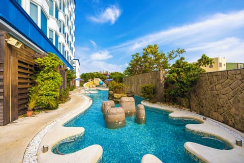Seasonal outdoor pool, open 9:00 AM to 6:00 PM, lifeguards on site