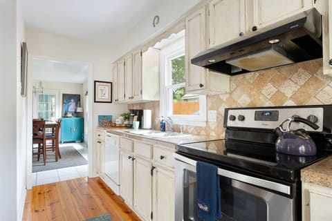 Fenced In Backyard! | The Fox Pond