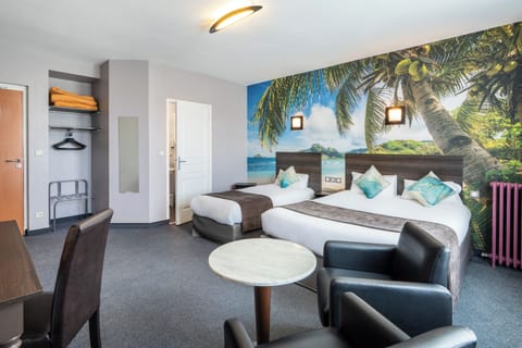 Superior Triple Room | Premium bedding, individually decorated, individually furnished, desk