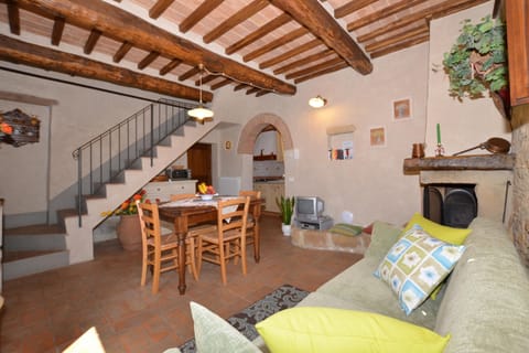 Family Villa, Multiple Bedrooms, Mountainside (Villa Casacheta) | Living area | 21-inch TV with digital channels, fireplace