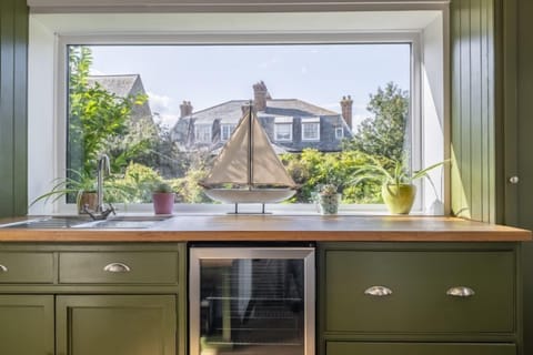 Ground floor: Utility room