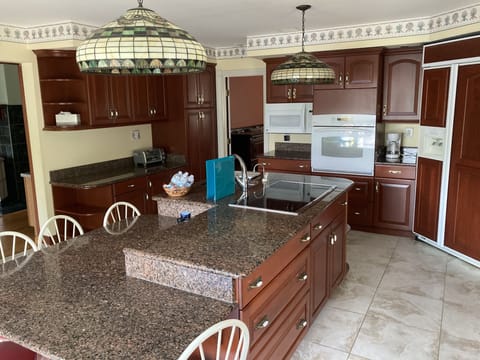 Gourmet kitchen with granite counters