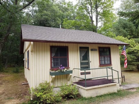 Summer Cottage 