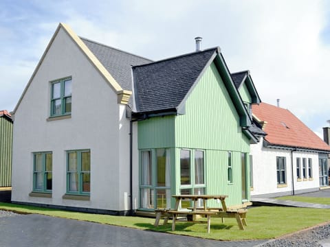 Exterior | Strathspey, Linlithgow near Edinburgh