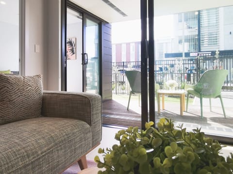 Deluxe Apartment | Room amenity