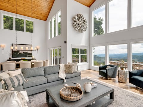 671ab092-a62c-4dc5-8294-0144ee6d2535