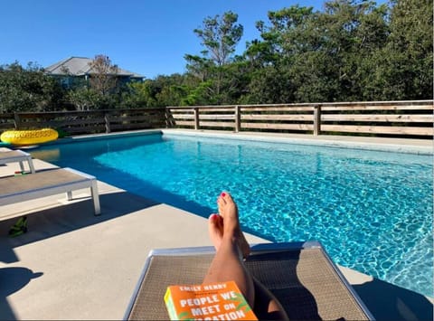 CHILLAXING AT THE PRIVATE POOL!!!!!