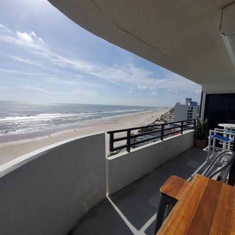 Abundant oceanfront balcony space 