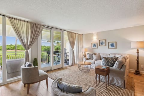 Shipwatch Villas 1303~2 bedroom, 2 bath, sleeps 6 people comfortably