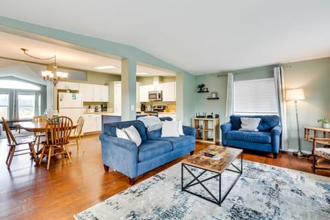 Sequim Vacation Rental | 3BR | 2BA | 1,661 Sq Ft | Stairs Required