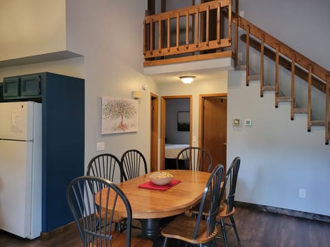 With room and seating for at least 8, have your big family meal here!