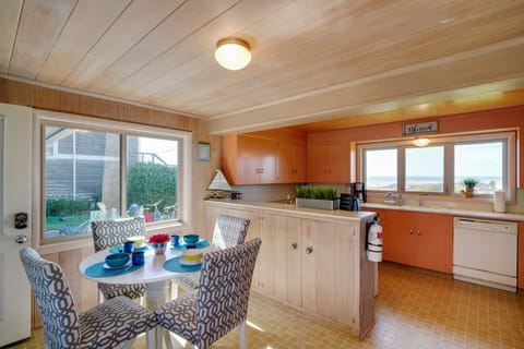 Kitchen has a dining nook - perfect for enjoying your coffee in the morning!